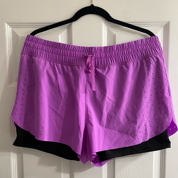 MTA Sport-Women’s Athletic Short W/Liner-XLARGE-**NEVER WORN** - Picture 1 of 3